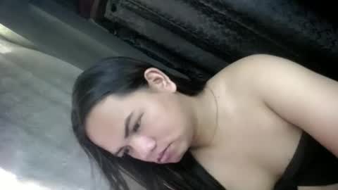Snapshot of empressrheo chatting on March 2026 04:18:02 AM empressrheo online show from March 2026 04:18:02 AM
