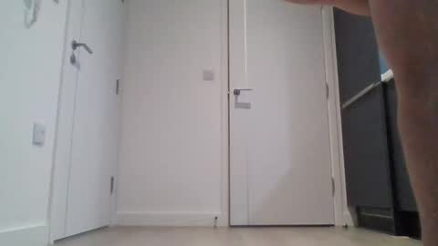 emrys2016833836 online show from December 2025 09:00:01 PM