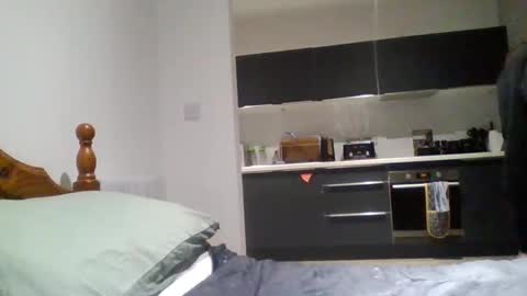 emrys2016833836 online show from February 2026 08:53:01 PM