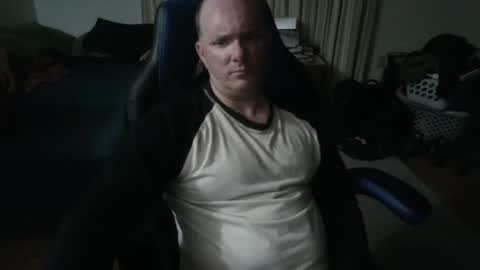 Snapshot of emsguy1 chatting on November 2025 03:56:02 AM Matt online show from November 2025 03:56:02 AM