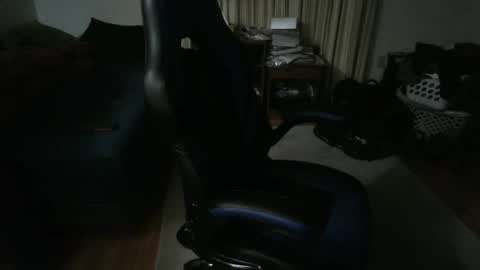 Snapshot of emsguy1 chatting on November 2025 04:28:02 AM Matt online show from November 2025 04:28:02 AM