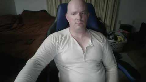 Snapshot of emsguy1 chatting on February 2026 06:45:02 AM Matt online show from February 2026 06:45:02 AM