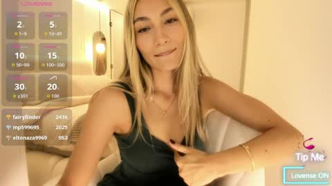 emyconneer online show from May 2026 09:24:01 PM
