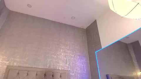 Snapshot of emylytaylor_fg chatting on December 2025 08:04:01 PM Emyly online show from December 2025 08:04:01 PM