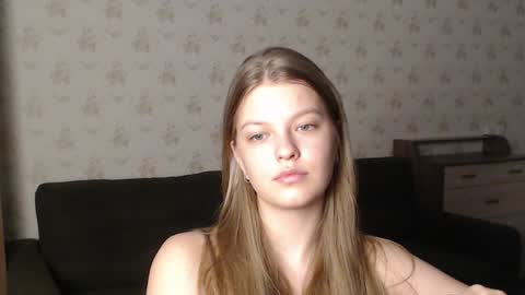 EmySway online show from December 2024 12:50:01 AM