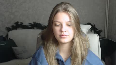 EmySway online show from January 2025 01:33:01 AM