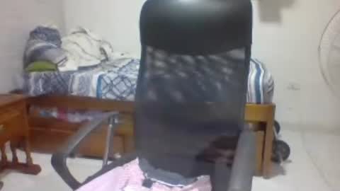 EnanoCulero online show from July 2026 02:18:01 AM