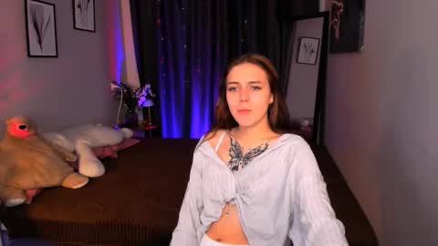 enchanted_bella online show from November 2025 02:07:02 PM