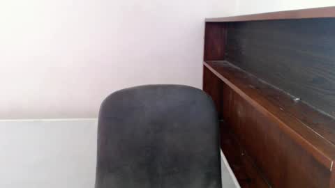 Nica online show from February 2025 06:19:02 PM