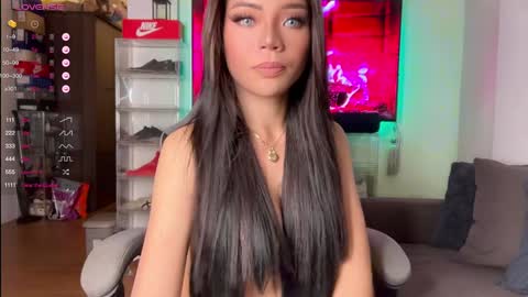 Snapshot of enchatressdixie chatting on January 2025 04:57:02 AM dixie online show from January 2025 04:57:02 AM