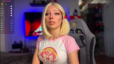 Snapshot of enchatressdixie chatting on February 2025 12:49:01 AM dixie online show from February 2025 12:49:01 AM