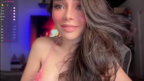 Snapshot of enchatressdixie chatting on March 2025 10:48:02 PM dixie online show from March 2025 10:48:02 PM