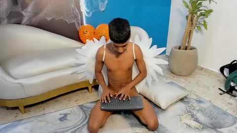 Ender online show from October 2025 06:09:01 PM