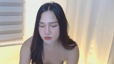 Snapshot of endless_lover22 chatting on November 2025 12:05:01 PM sahara love online show from November 2025 12:05:01 PM