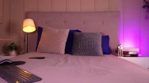 Endy online show from April 2026 12:38:02 PM