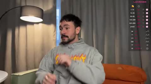 Snapshot of enen_glo chatting on December 2025 09:48:01 AM Enen online show from December 2025 09:48:01 AM