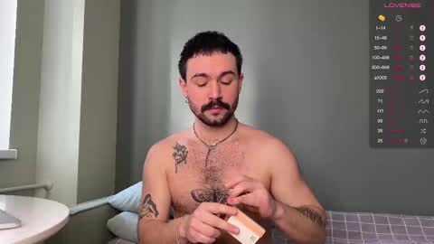 Snapshot of enen_glo chatting on February 2026 10:11:02 AM Enen online show from February 2026 10:11:02 AM