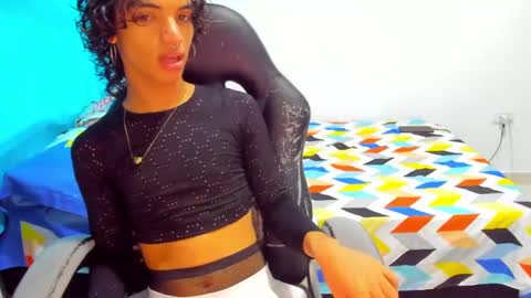 engel20042001 online show from December 2024 06:59:01 PM