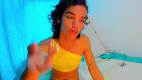 engel20042001 online show from December 2024 04:51:01 PM