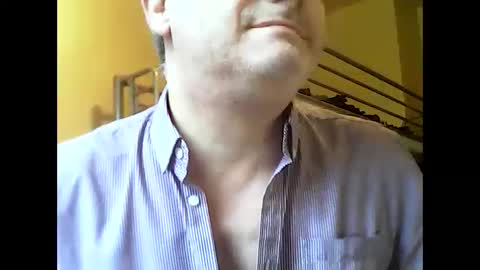 englishguysurrey online show from February 2025 03:40:01 PM