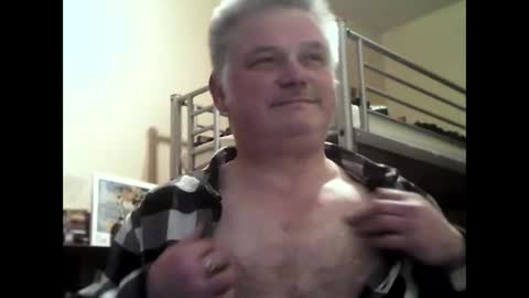 englishguysurrey online show from March 2025 06:16:01 PM