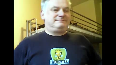 englishguysurrey online show from December 2025 10:30:01 AM