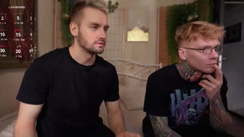 Snapshot of enjohnny chatting on September 2025 11:44:02 AM Johnny online show from September 2025 11:44:02 AM