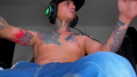 enjoymycock99 online show from February 2025 12:48:01 PM