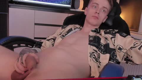 Enker online show from February 2025 09:02:01 PM