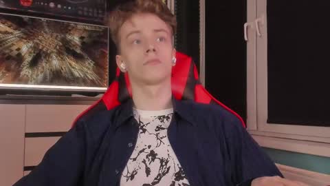 Enker online show from November 2025 03:39:01 PM