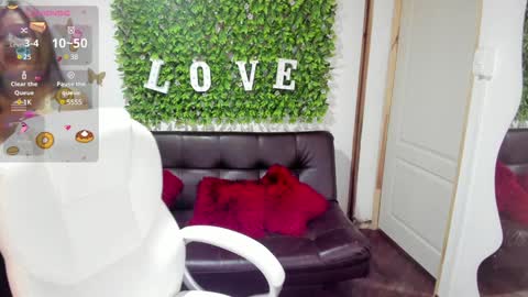 Snapshot of enma_clark chatting on February 2025 07:11:01 PM Enma clark online show from February 2025 07:11:01 PM