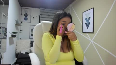 Snapshot of enma_clark chatting on October 2025 06:10:02 AM Enma clark online show from October 2025 06:10:02 AM