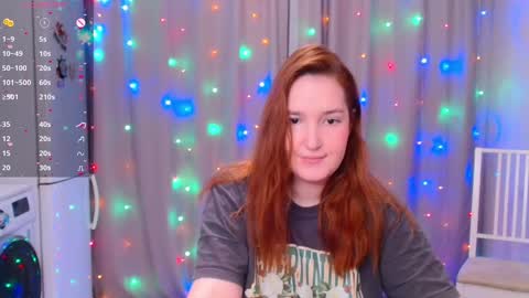 Snapshot of enorolve chatting on January 2025 03:19:01 PM Horny Mary online show from January 2025 03:19:01 PM