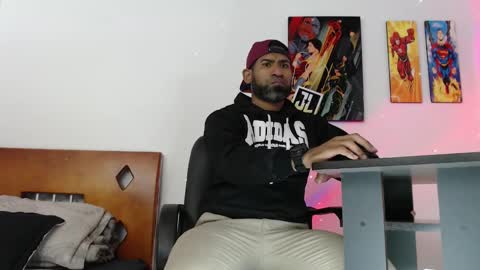 Snapshot of enriblack92 chatting on December 2024 12:22:01 AM enriblack92 online show from December 2024 12:22:01 AM