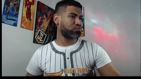 Snapshot of enriblack92 chatting on February 2025 08:38:02 PM enriblack92 online show from February 2025 08:38:02 PM