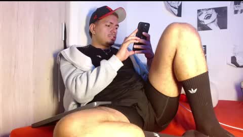 Snapshot of enrique_villa23 chatting on February 2026 05:02:01 AM enrique online show from February 2026 05:02:01 AM