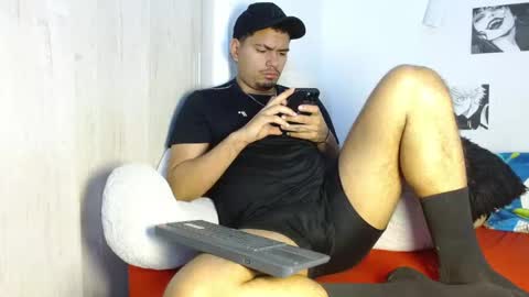 Snapshot of enrique_villa23 chatting on February 2026 01:59:01 PM enrique online show from February 2026 01:59:01 PM