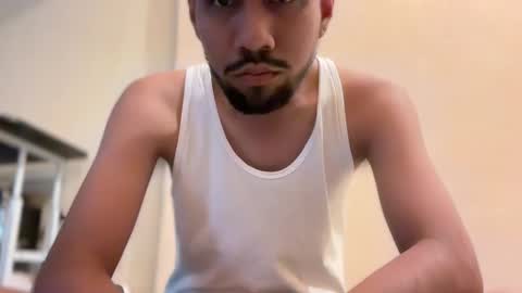 Snapshot of enriquegc197 chatting on January 2025 07:04:01 PM Enriquegc197 online show from January 2025 07:04:01 PM