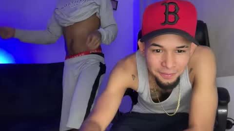 enyel_100 online show from January 2026 07:13:01 AM