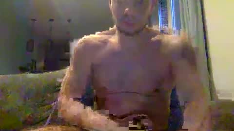 Snapshot of enzo_0707 chatting on November 2025 03:49:01 PM enzo_0707 online show from November 2025 03:49:01 PM