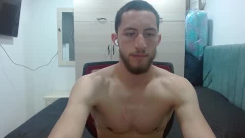 enzo_savage online show from November 2025 05:58:02 PM