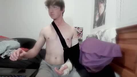 Snapshot of epicdstone chatting on January 2026 12:38:01 AM EpicDStone online show from January 2026 12:38:01 AM