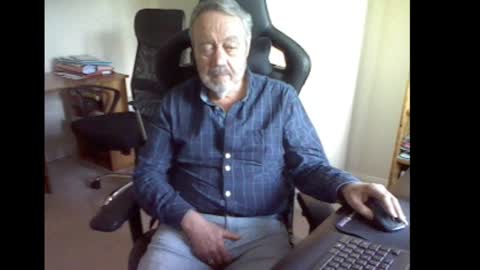 erasmus_d online show from March 2025 05:46:01 PM