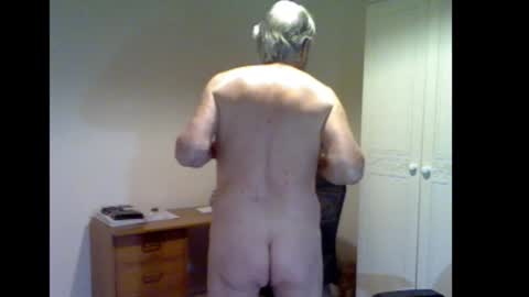 erasmus_d online show from January 2026 06:22:02 PM