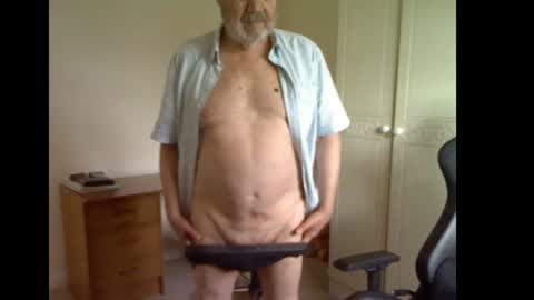 Snapshot of erasmus_d chatting on June 2026 04:46:01 PM erasmus_d online show from June 2026 04:46:01 PM
