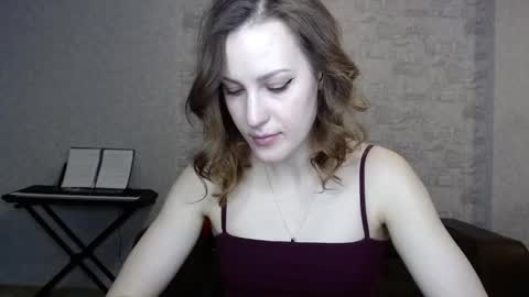 Erdbeeren mit Sahne online show from February 2026 07:12:01 PM