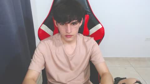 eren_tatakae online show from December 2024 11:37:01 PM