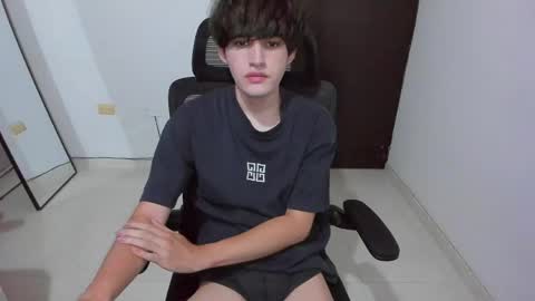 eren_tatakae online show from May 2026 11:35:02 PM