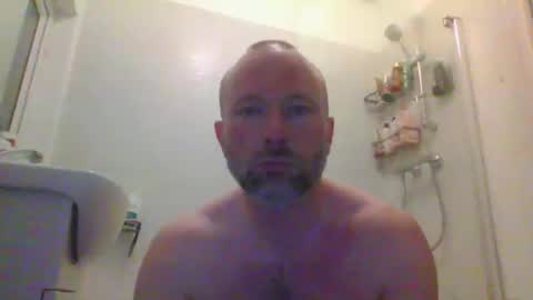Snapshot of eric334418 chatting on February 2026 05:49:02 PM eric334418 online show from February 2026 05:49:02 PM