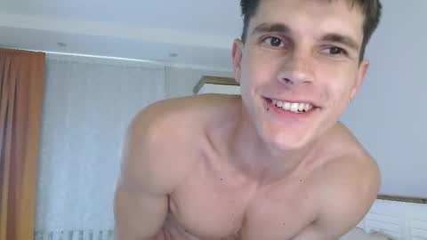 Eric Crush online show from September 2025 04:12:02 AM